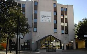 Auberge De Jeunesse Hi Boulogne-Sur-Mer